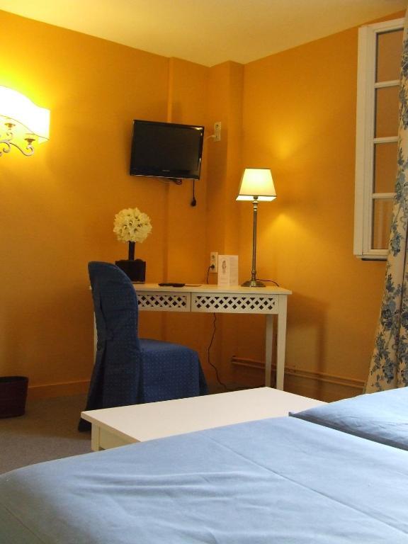 Hotel Spa Le Relais Du Bellay Montreuil-Bellay Szoba fotó
