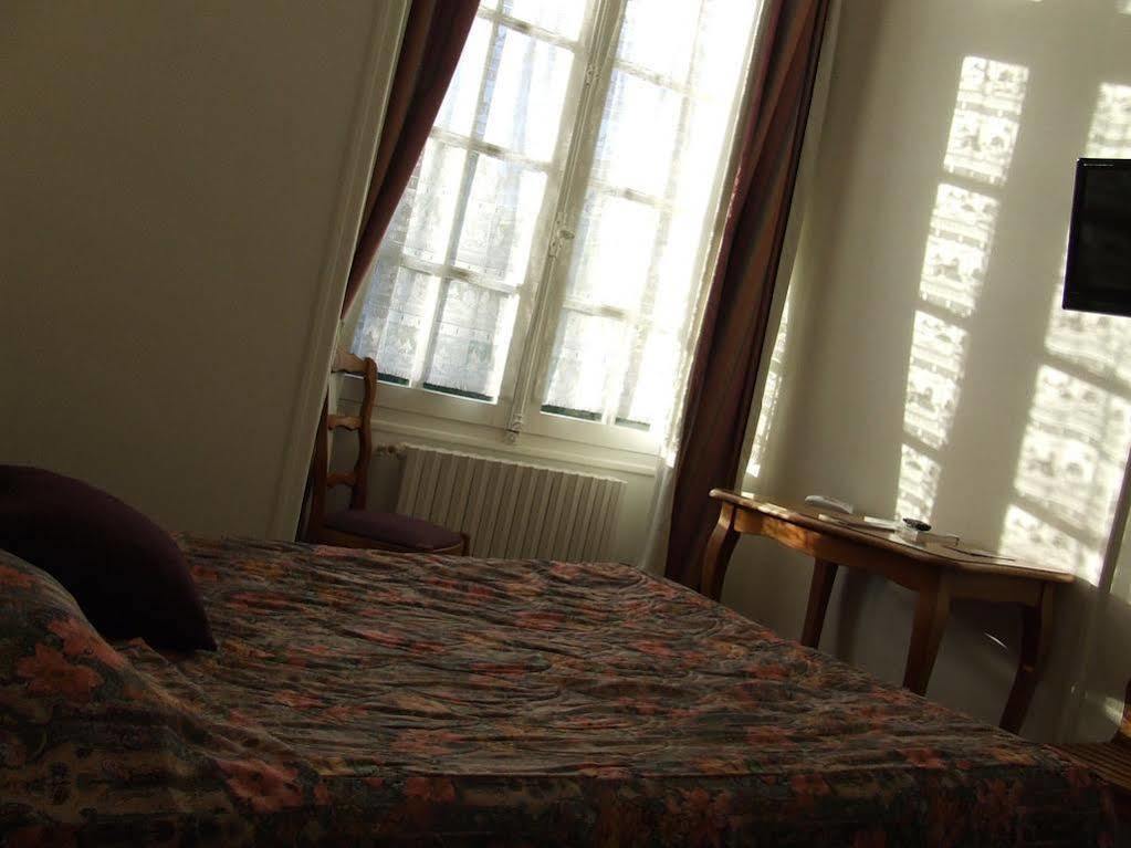 Hotel Spa Le Relais Du Bellay Montreuil-Bellay Kültér fotó